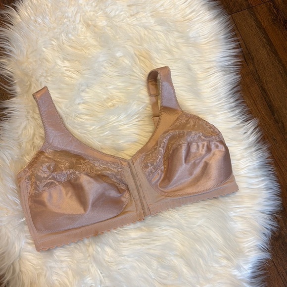 Glamorise MagicLift Front Closure Bra - Picture 2 of 6